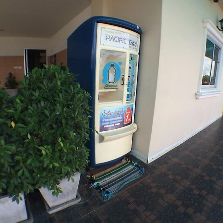 Banchang Apartment And Hotel Rayong Bagian luar foto